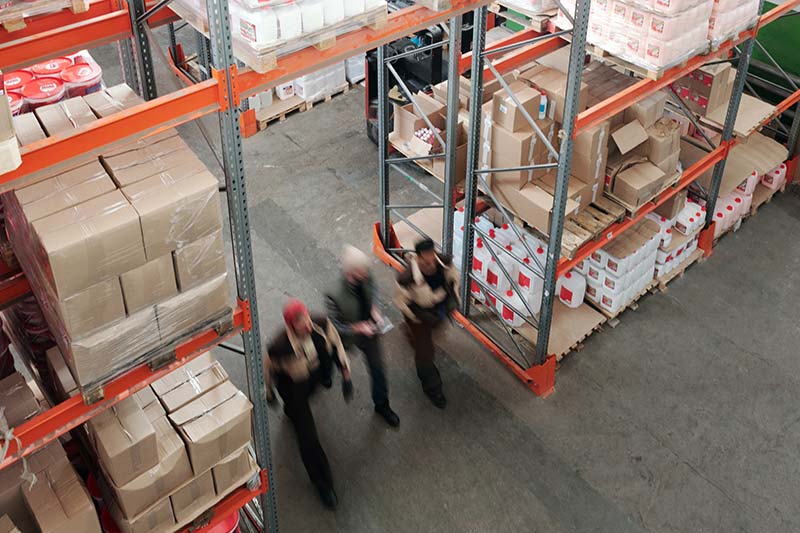 Centre logistique de stockage en audit de formation à Rennes